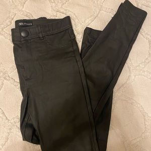 ZARA BLACK LEATHER PANTS